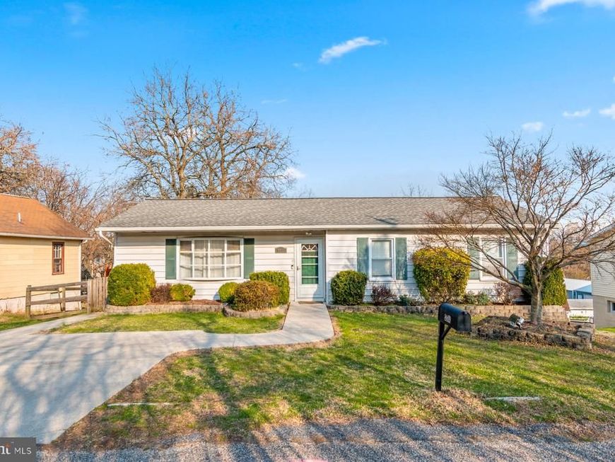 8819 Jasper Lane, Baltimore, MD 21234 Main Photo