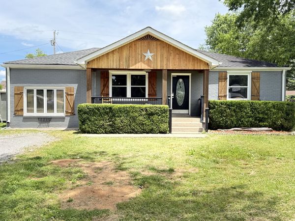 321 Breckinridge Dr , Smyrna, TN 37167
