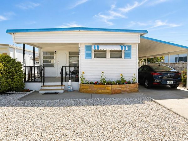 6916 MARLIN LANE , BRADENTON, FL 34207
