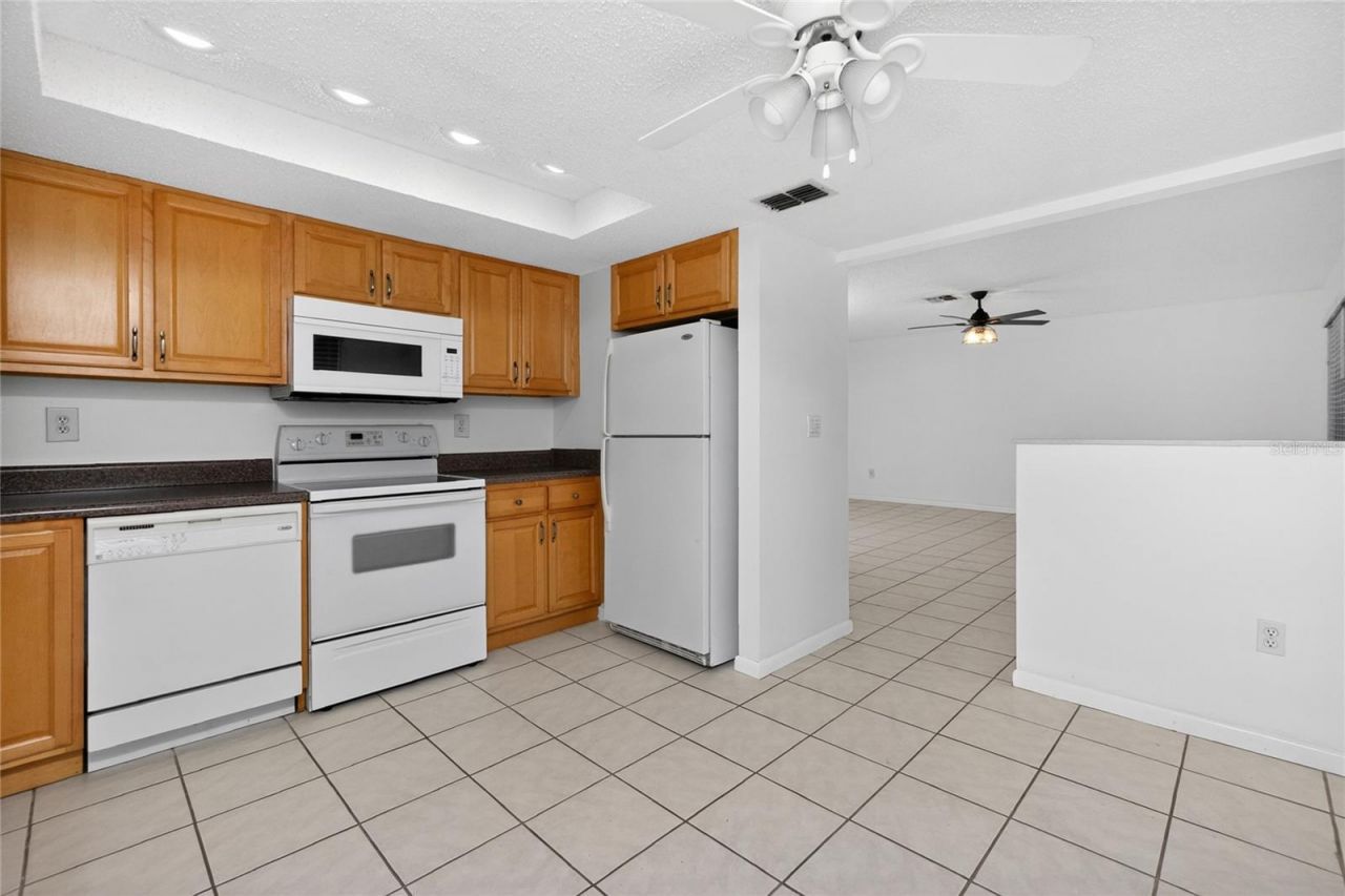 1217 Aqui Esta Drive, Unit 8, Punta Gorda, FL 33950 Photo