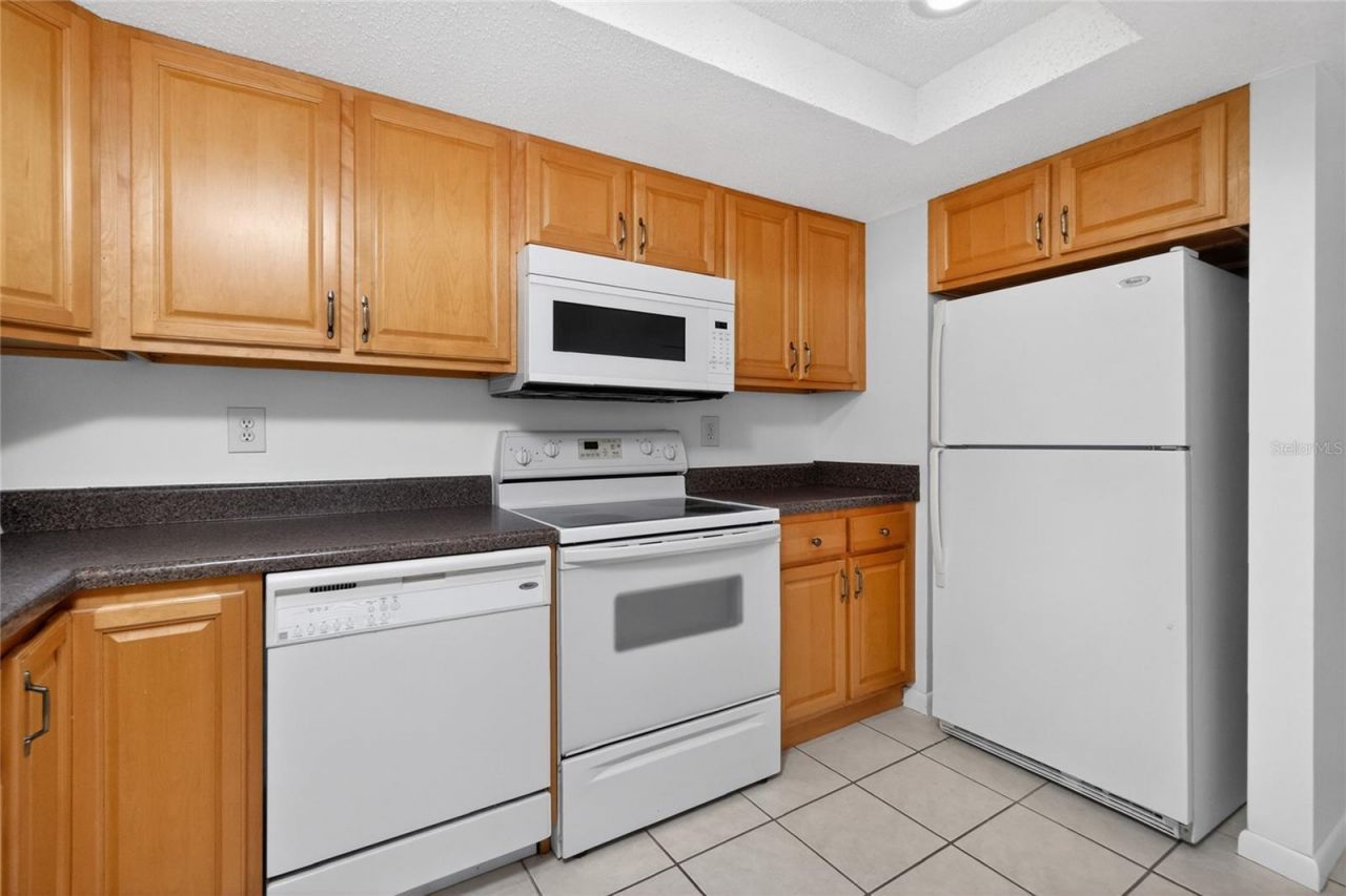 1217 Aqui Esta Drive, Unit 8, Punta Gorda, FL 33950 Photo