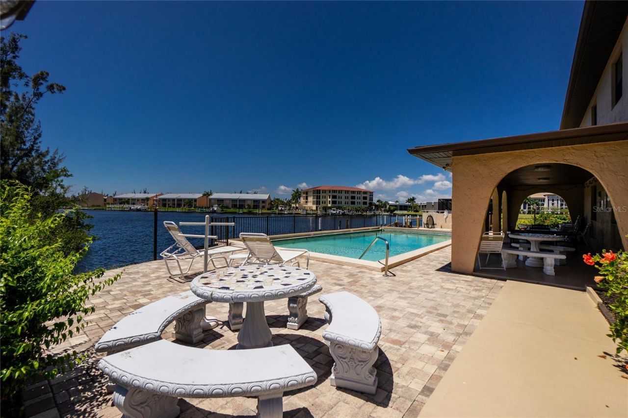 1217 Aqui Esta Drive, Unit 8, Punta Gorda, FL 33950 Photo