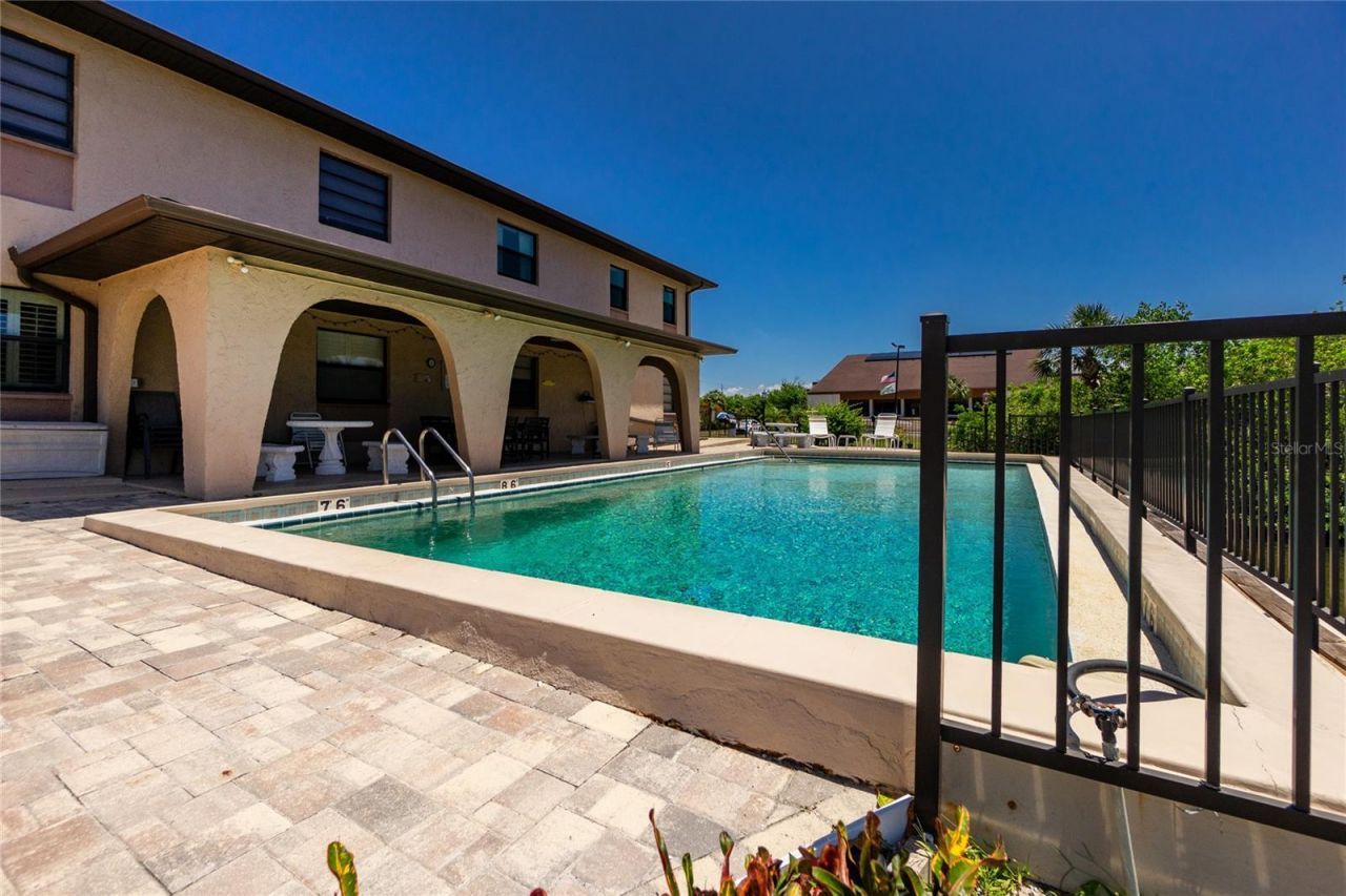 1217 Aqui Esta Drive, Unit 8, Punta Gorda, FL 33950 Photo