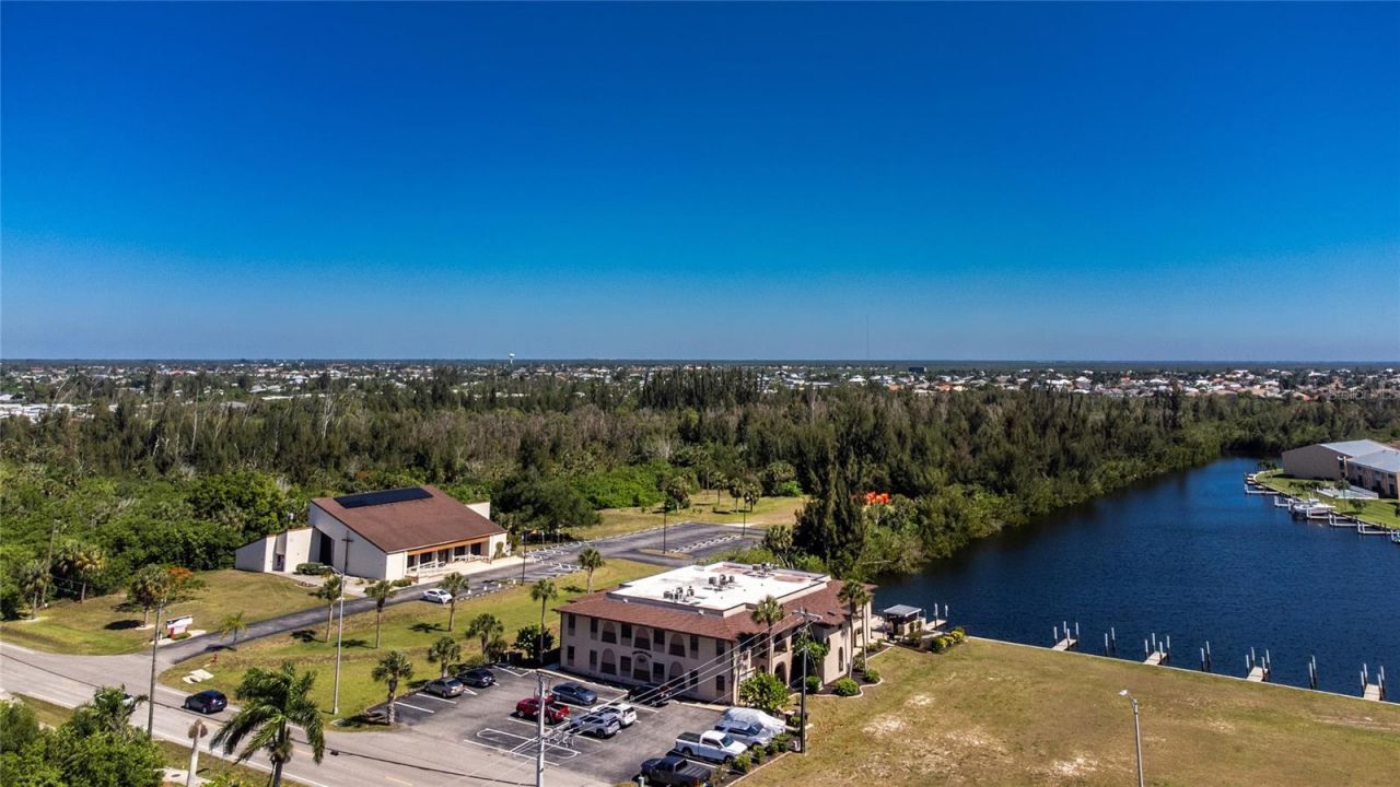 1217 Aqui Esta Drive, Unit 8, Punta Gorda, FL 33950 Photo