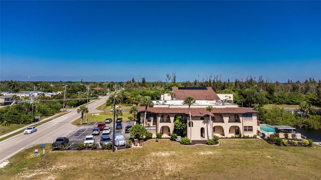 1217 Aqui Esta Drive, Unit 8, Punta Gorda, FL 33950 Photo