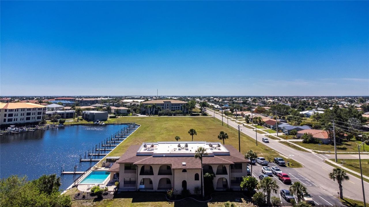 1217 Aqui Esta Drive, Unit 8, Punta Gorda, FL 33950 Photo