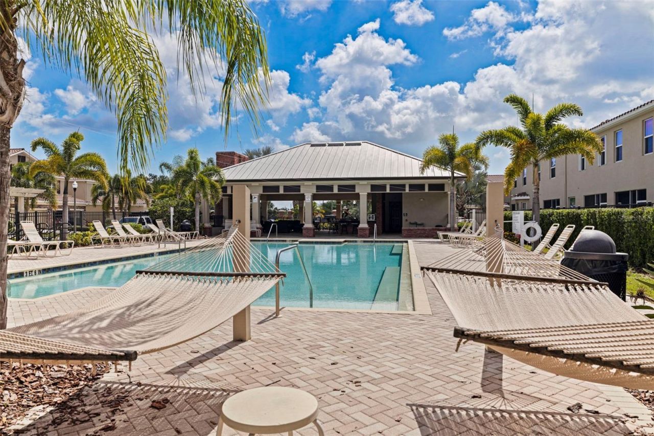 568 53rd Avenue N, Saint Petersburg, FL 33703 Photo