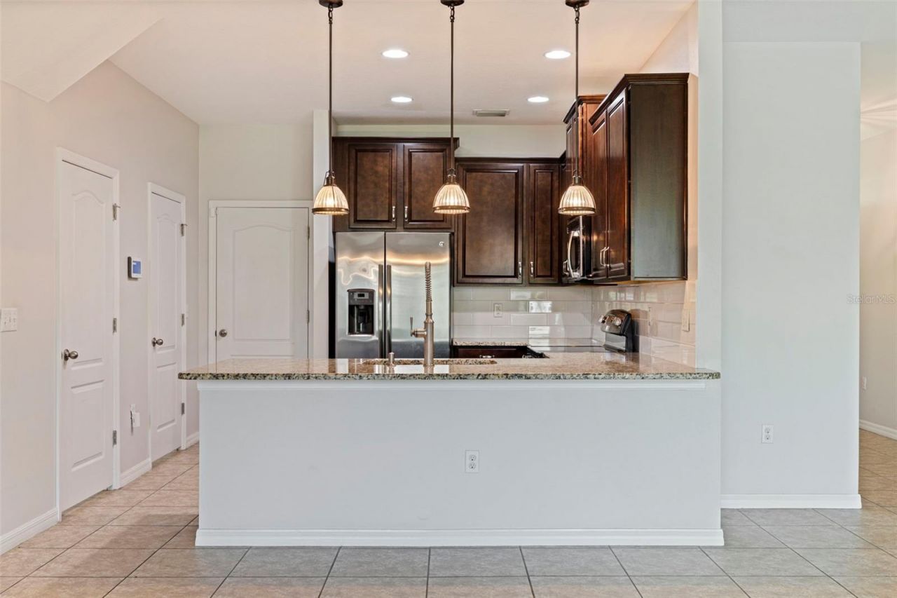 568 53rd Avenue N, Saint Petersburg, FL 33703 Photo