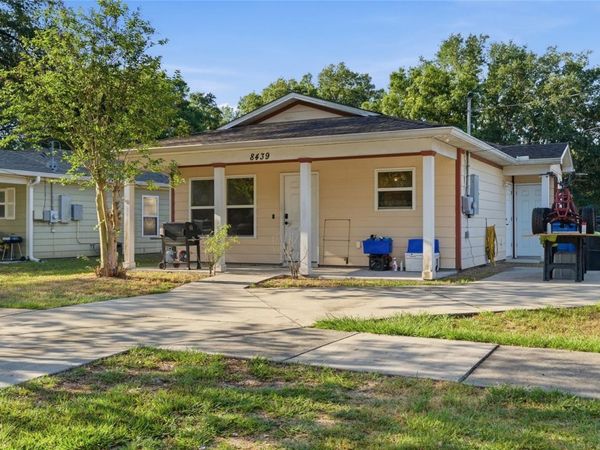 8439 RADIO LANE, TAMPA, FL 33619