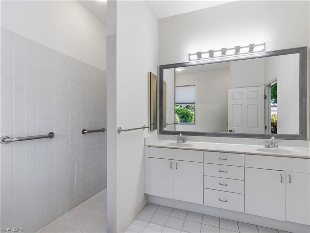 9781 Mainsail Ct , Fort Myers, FL 33919 Photo