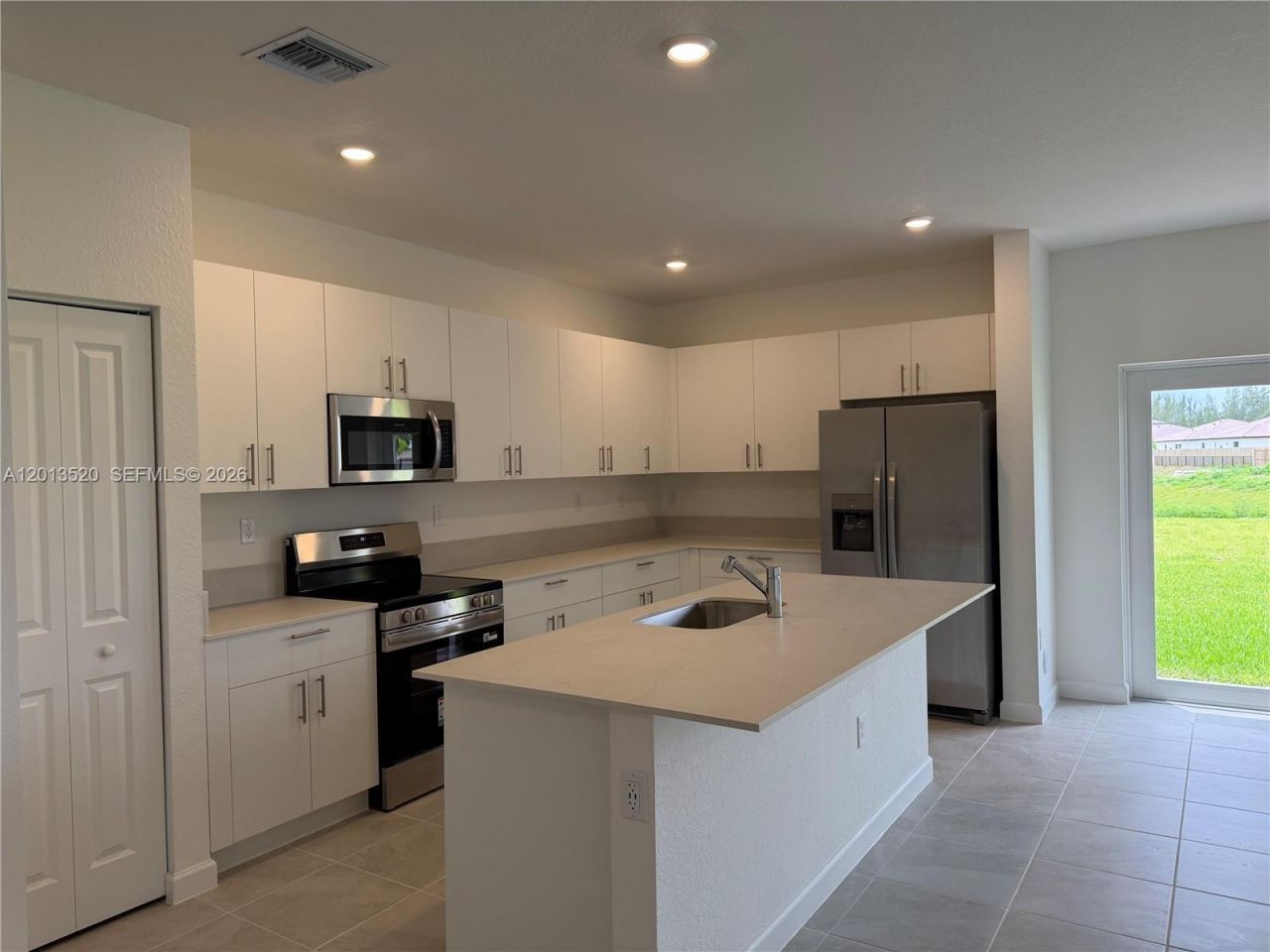 2384 SE 29th Dr, Unit 2384, Homestead, FL 33035 Photo