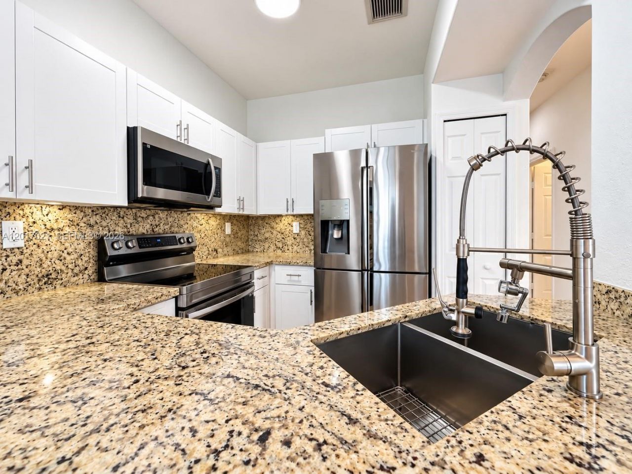 7772 NW 114th Pl, Doral, FL 33178 Photo