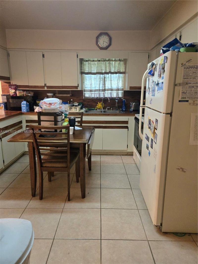 625 NW 9th Ct, Hallandale Beach, FL 33009 Photo