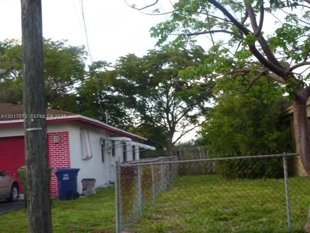 625 NW 9th Ct, Hallandale Beach, FL 33009 Photo