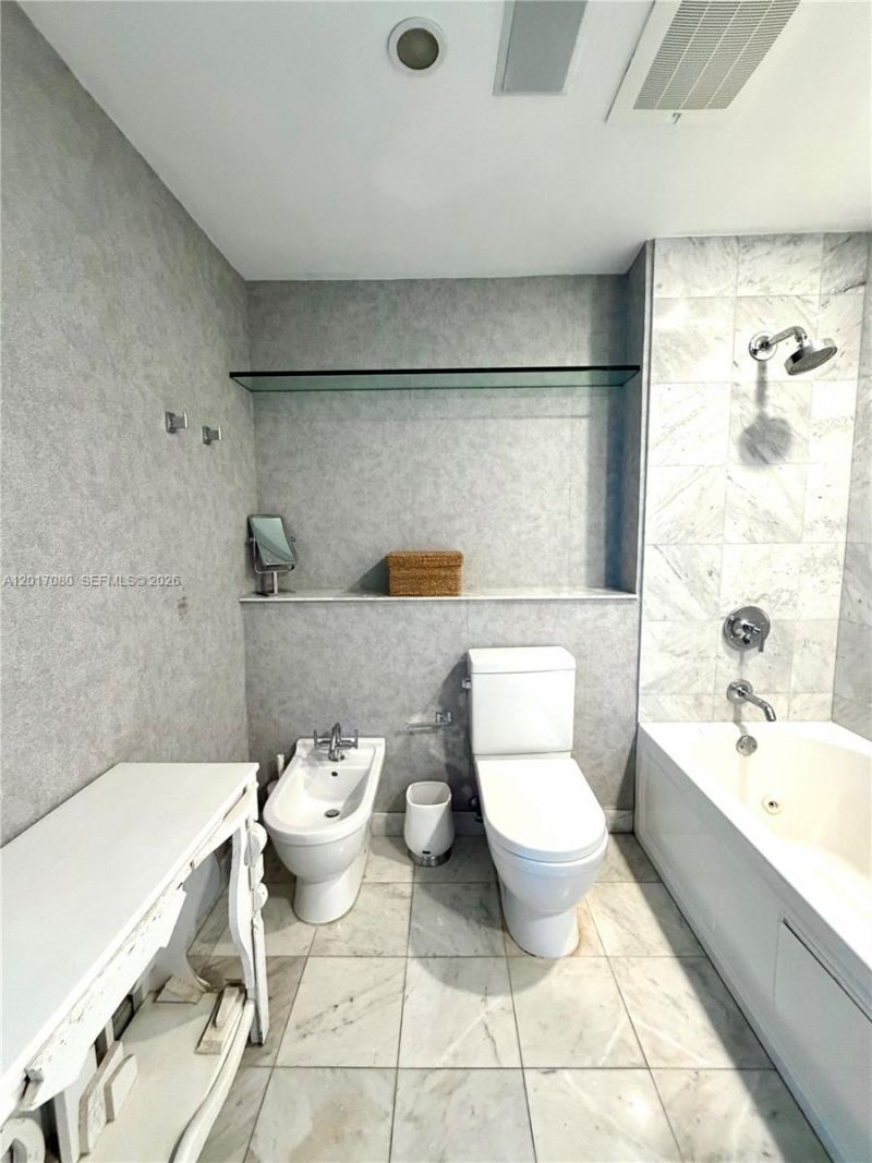 6580 Indian Creek Dr, Unit 207, Miami Beach, FL 33141 Photo