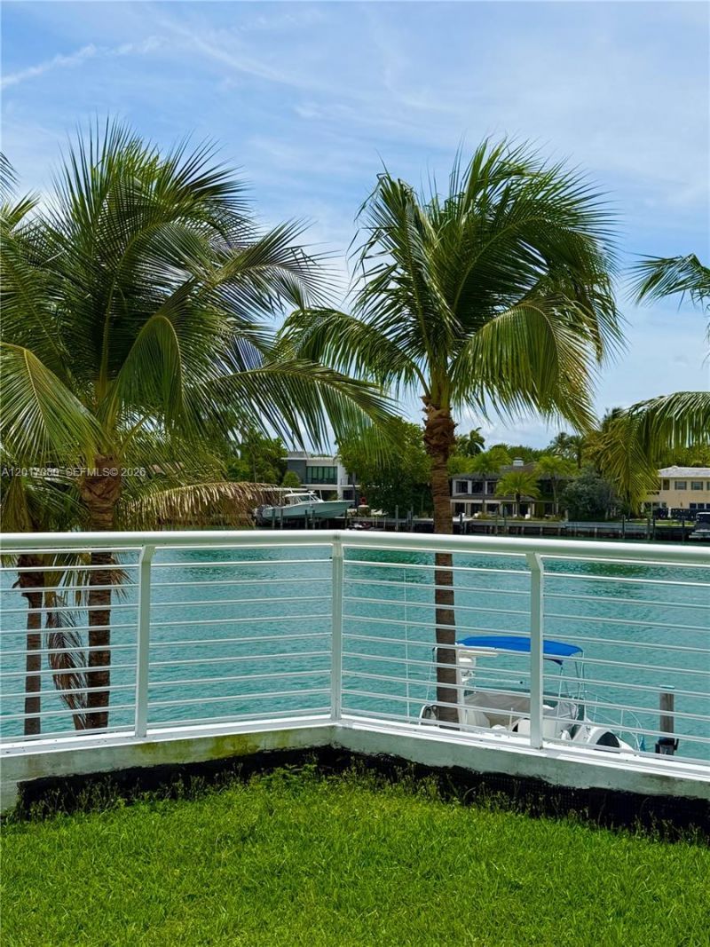 6580 Indian Creek Dr, Unit 207, Miami Beach, FL 33141 Photo