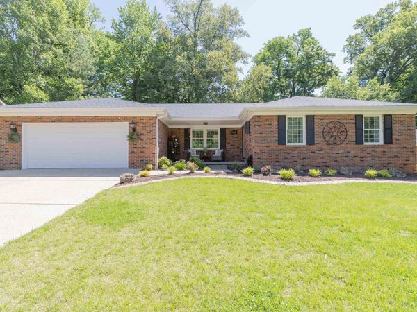 5766 Spring Corner Road, Newburgh, IN 47630