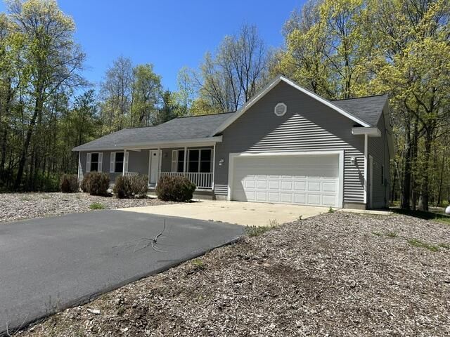 12727 104th, Grand Haven, MI 49417 Main Photo