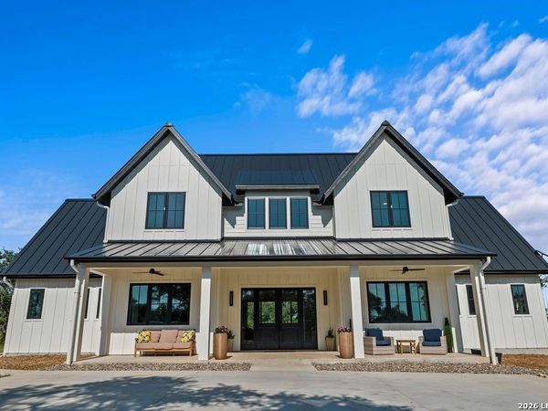 813 VERDE VISTA DR, Wimberley, TX 78676