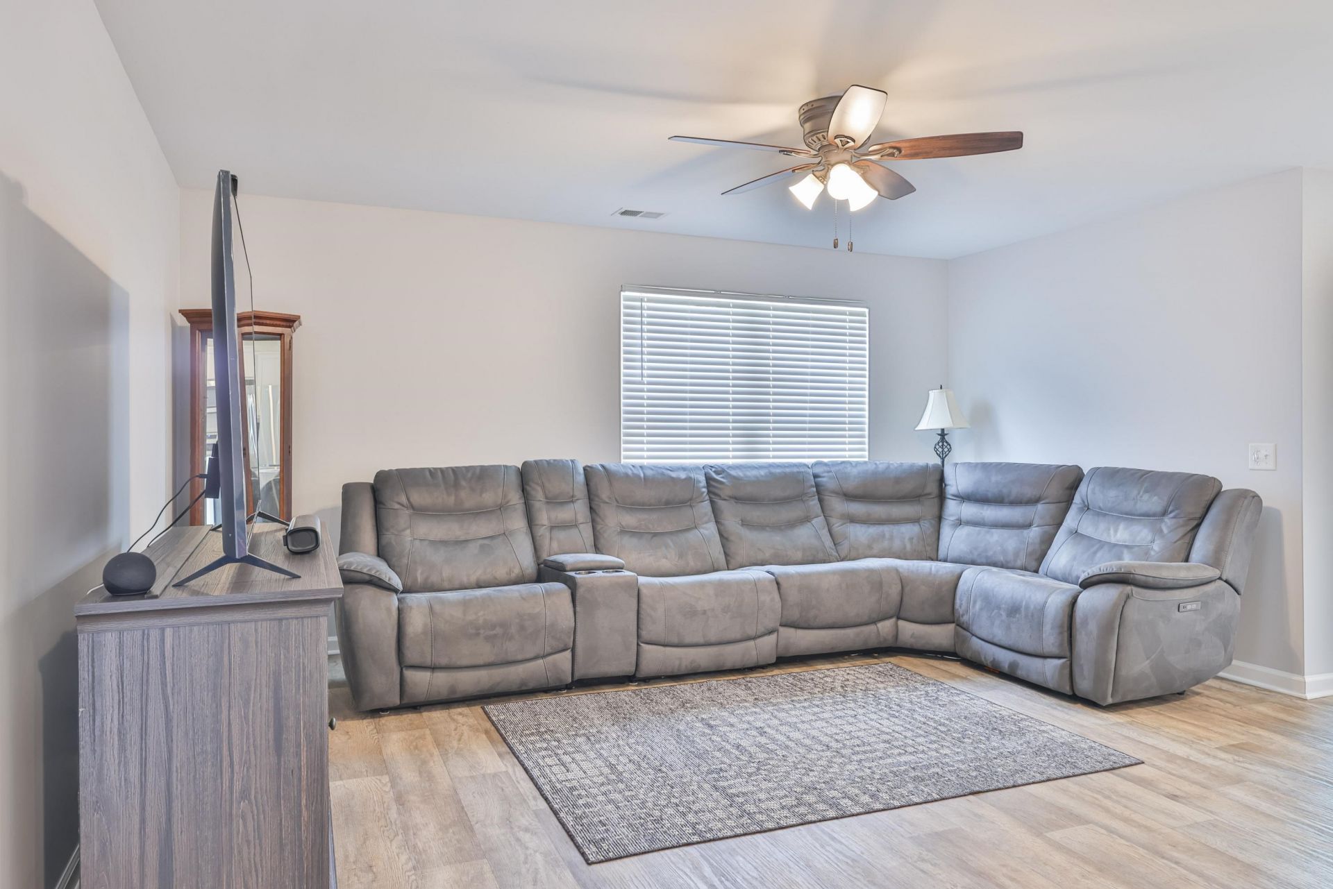 208 Golden Bear Circle  Photo 10