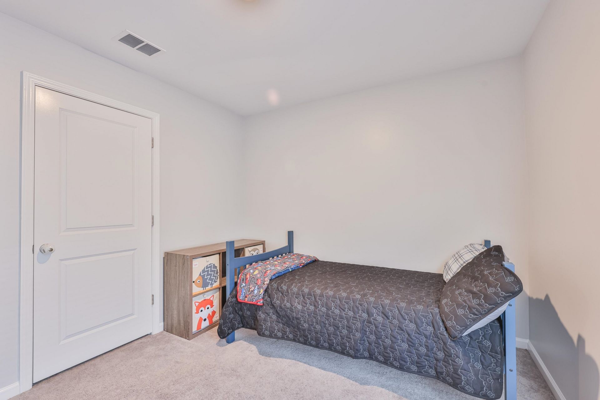 208 Golden Bear Circle  Photo 22