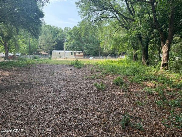 39 Short Lane , Quincy, FL 32351