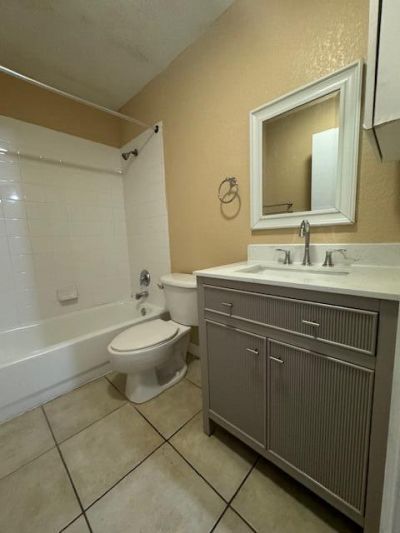 4844 NW 9th Drive, Unit 4844, Plantation, FL 33317 Photo