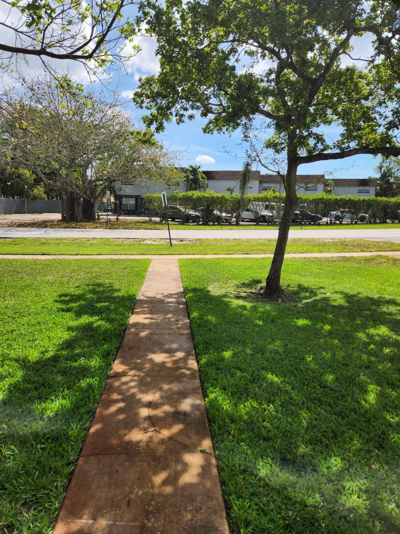 4844 NW 9th Drive, Unit 4844, Plantation, FL 33317 Photo