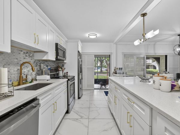 6328 W Longboat Ln Lane W, Unit 101, Boca Raton, FL 33433