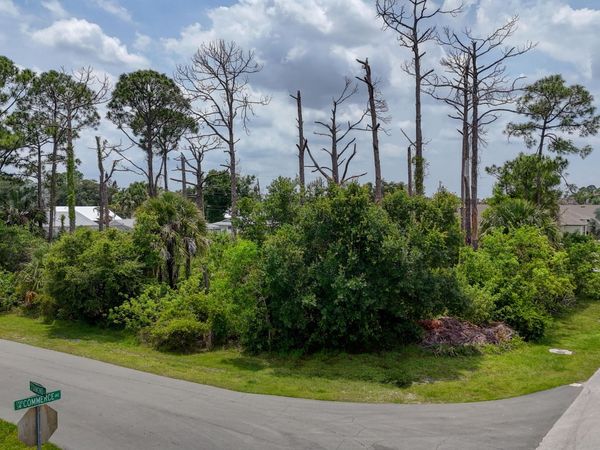 1802 SW Diamond Street, Port St. Lucie, FL 34953