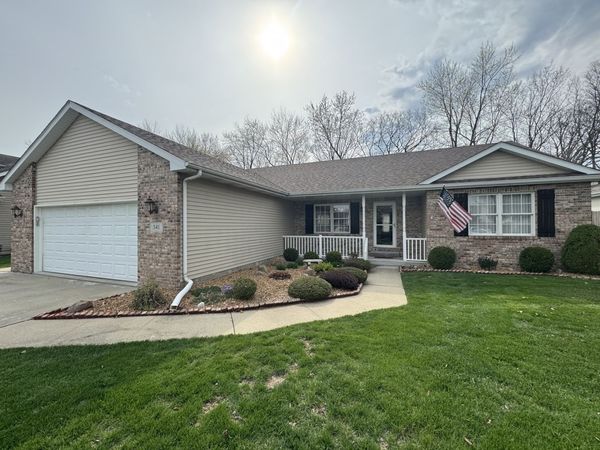 541 Hollyberry Lane , Bourbonnais, IL 60914