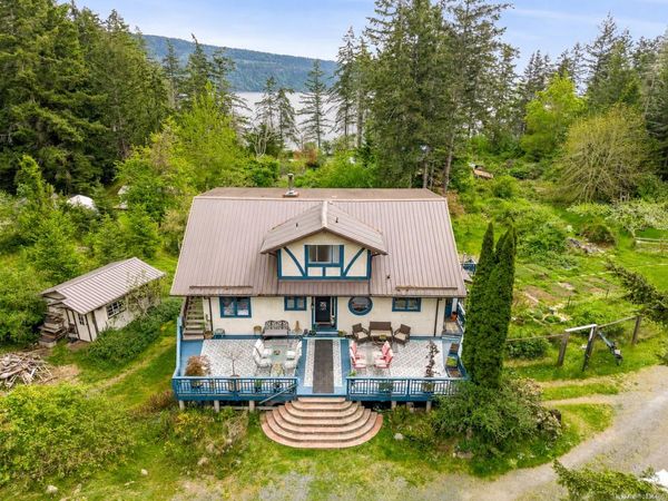 9510 McFarlane Rd , Denman Island, BC V0R 1T0