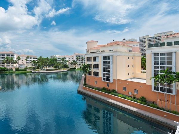 737 Crandon Blvd , Unit 402, Key Biscayne, FL 33149