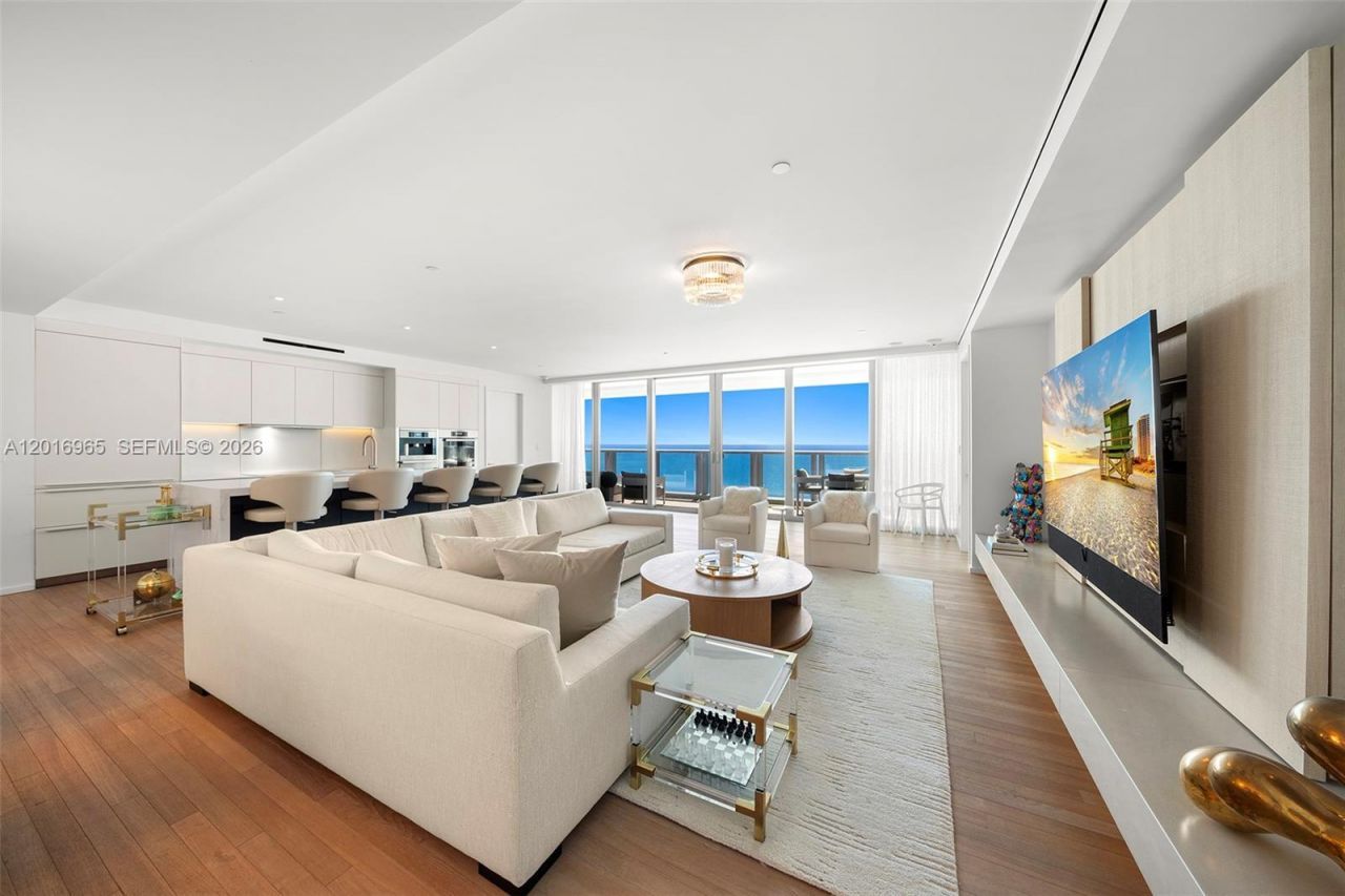 2901 Collins Ave , Unit 901, Miami Beach, FL 33140 Photo