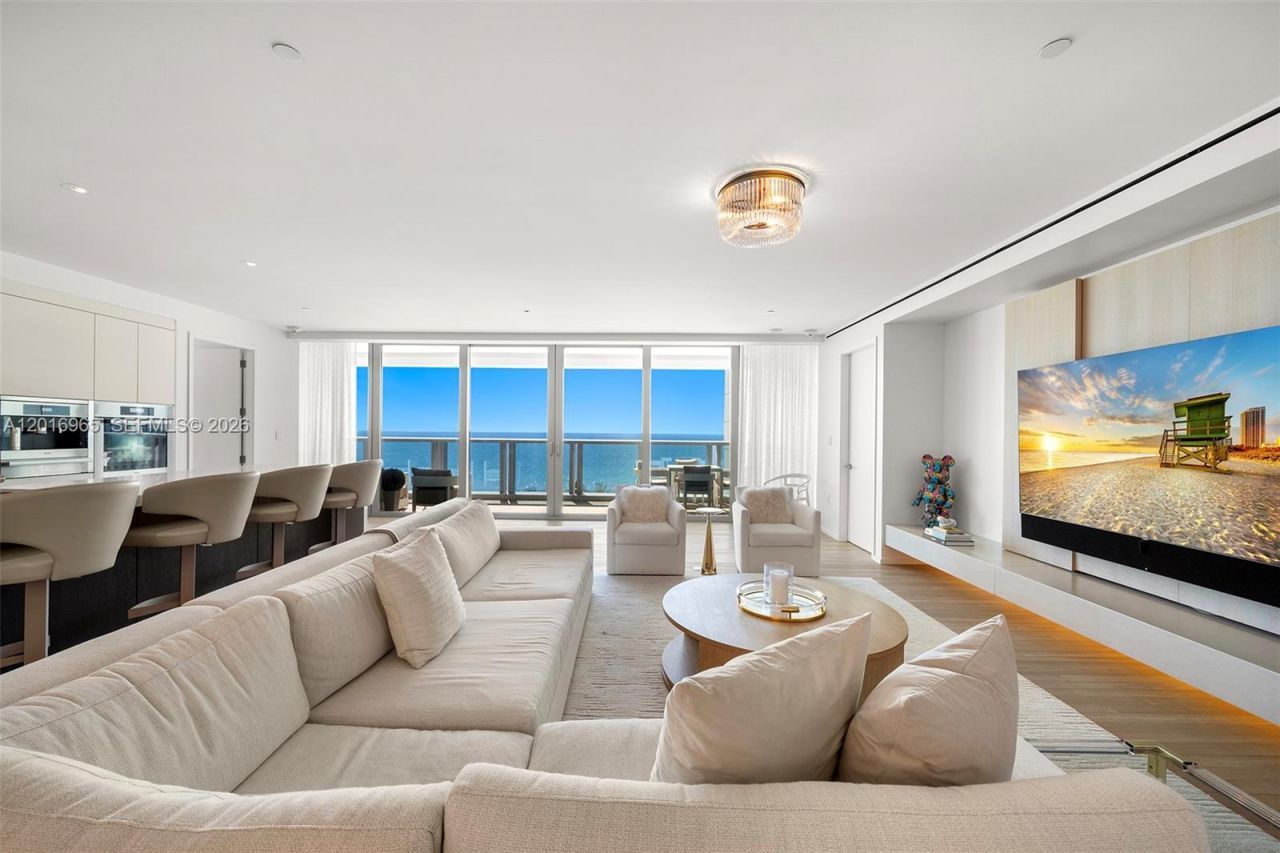 2901 Collins Ave , Unit 901, Miami Beach, FL 33140 Photo