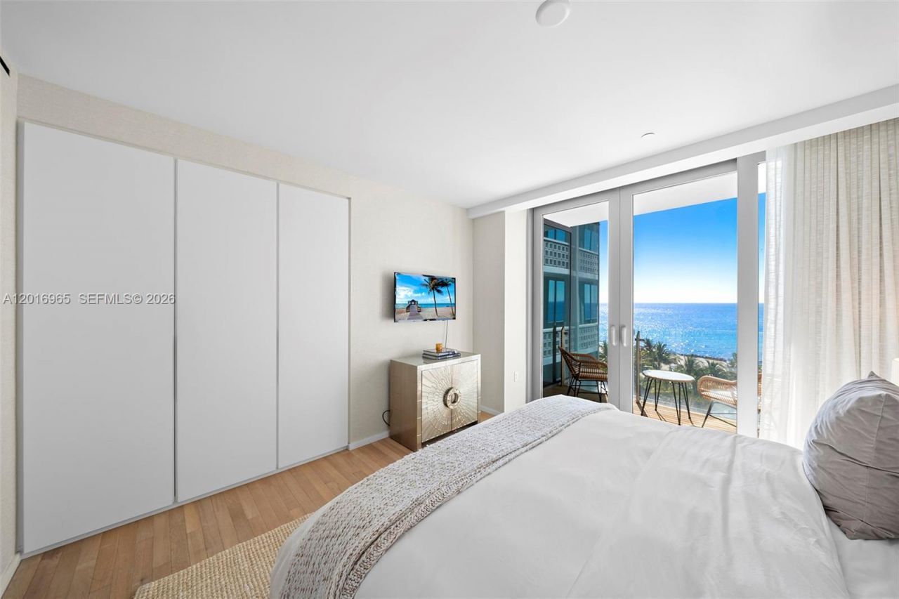 2901 Collins Ave , Unit 901, Miami Beach, FL 33140 Photo