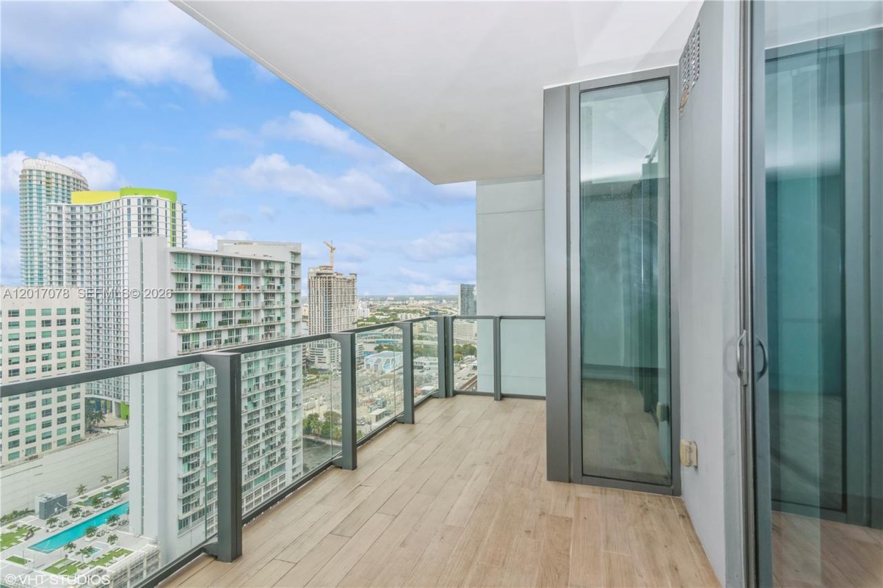 88 SW 7th St , Unit 2508, Miami, FL 33130 Photo