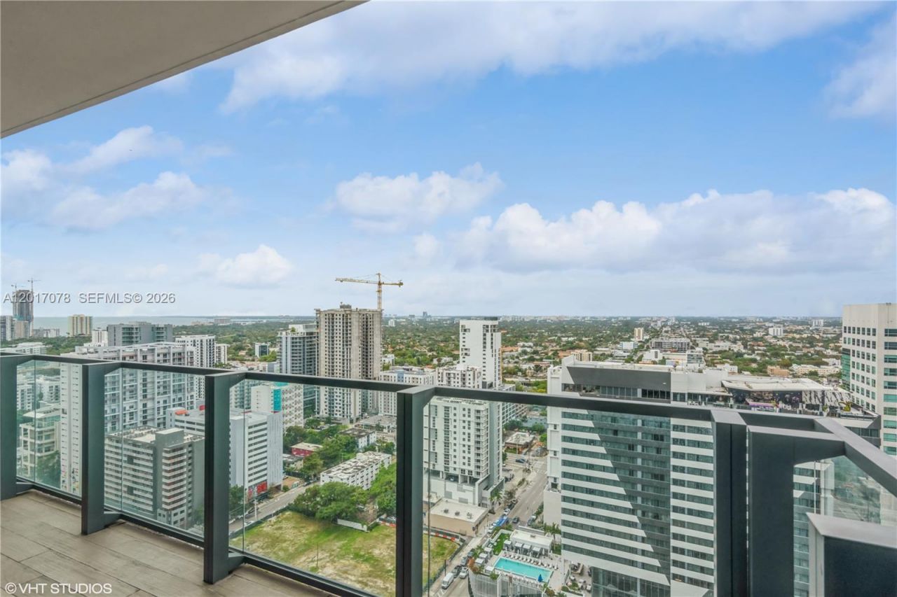 88 SW 7th St , Unit 2508, Miami, FL 33130 Photo