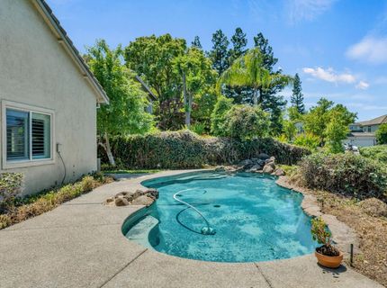 9282 Monmouth Ct, Elk Grove, CA 95758 Photo