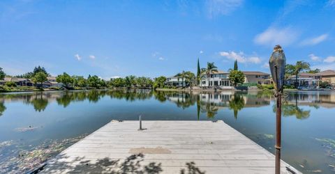 9282 Monmouth Ct, Elk Grove, CA 95758 Photo