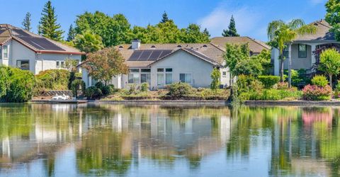 9282 Monmouth Ct, Elk Grove, CA 95758 Photo