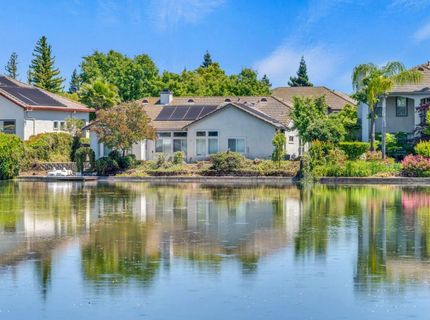 9282 Monmouth Ct, Elk Grove, CA 95758 Photo