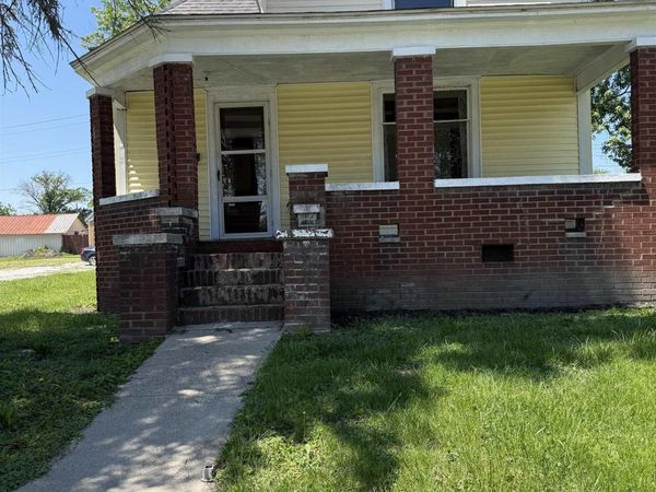 223 S Lawton Street, Jasonville, IN 47438