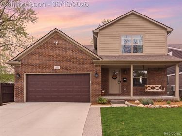 22828 Garfield Street, St. Clair Shores, MI 48082