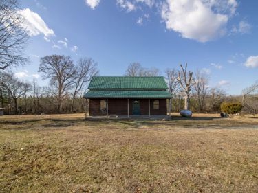 3039 T.N. Snow Road, Nathalie, VA 22030