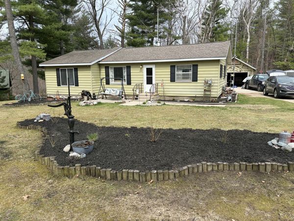 3434 Genesse Street, National City, MI 48748