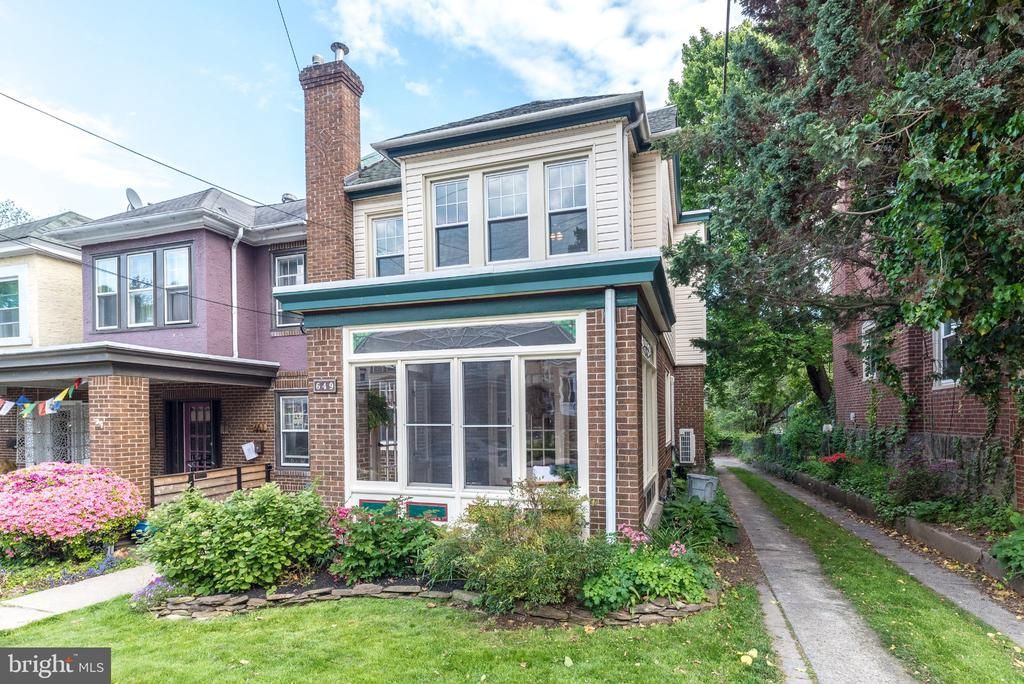 649 Hermitage Street, Philadelphia, PA 19128 Main Photo