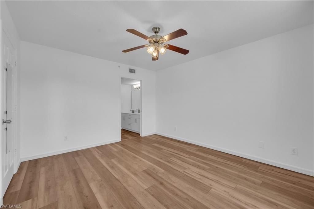 3250 Cypress Glen Way, Unit 423, Naples, FL 34109 Photo