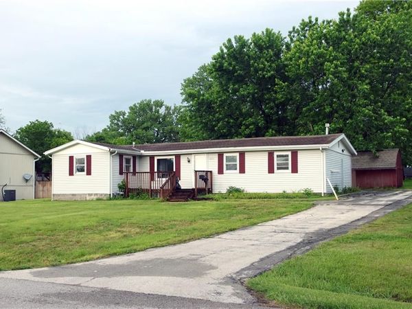 16103 Eastern Avenue, Belton, MO 64012