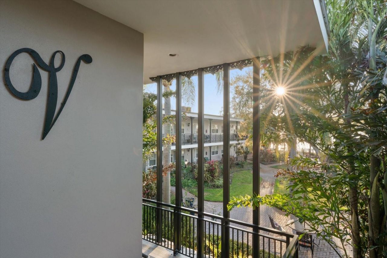 1101 Victoria Drive, Unit 7, Dunedin, FL 34698 Photo